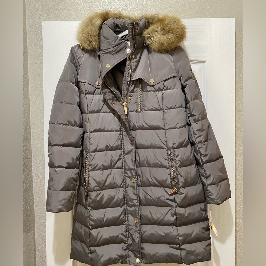 Nwt Michael Kors Taupe Puffer Coat With Faux Fur Trim
